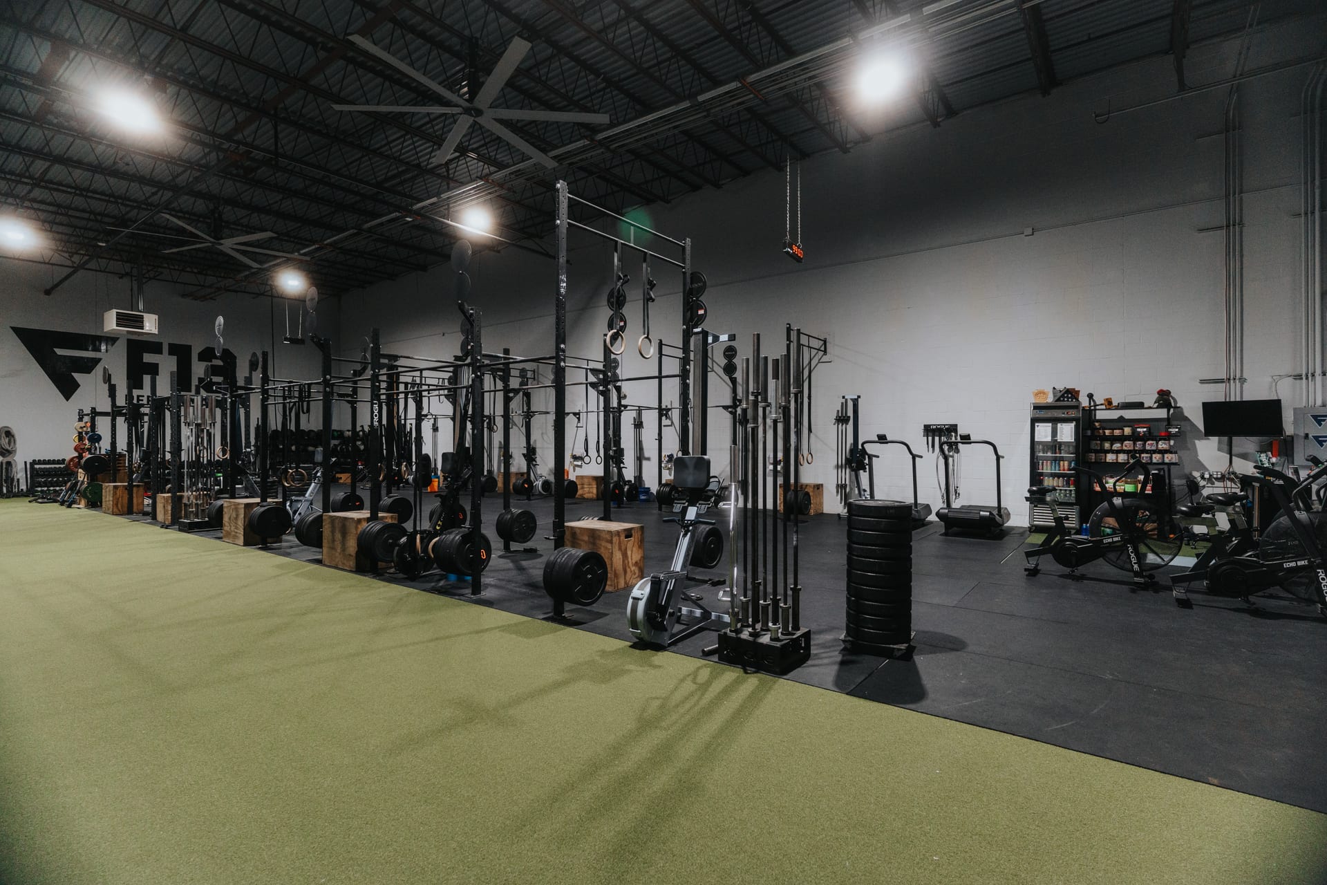 Small group strength and conditioning training at F13 Performance Center in Allentown PA — 8 sessions per month membership plan